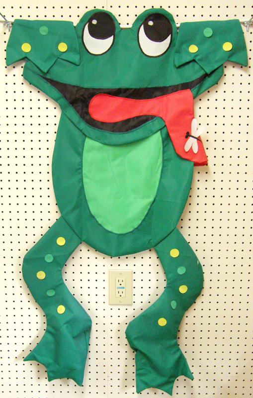 decorative frog flag