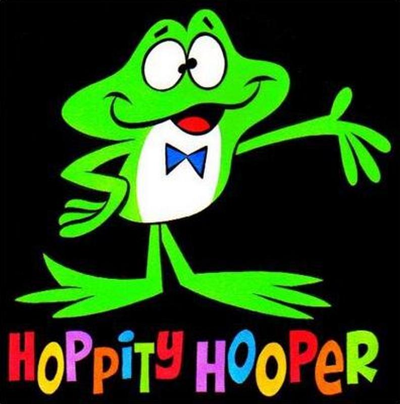 John Burkitt as Hoppity Hooper