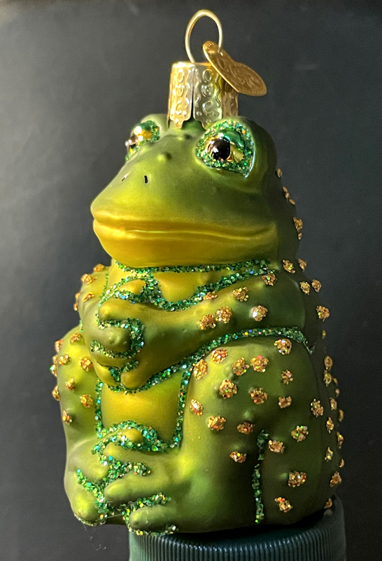 flashy frog Christmas-tree ornament