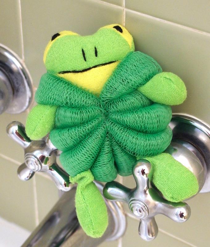 frog bath sponge