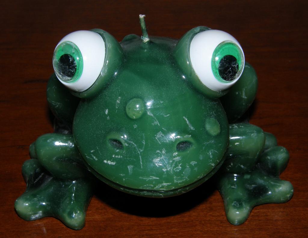 frog-shaped candle