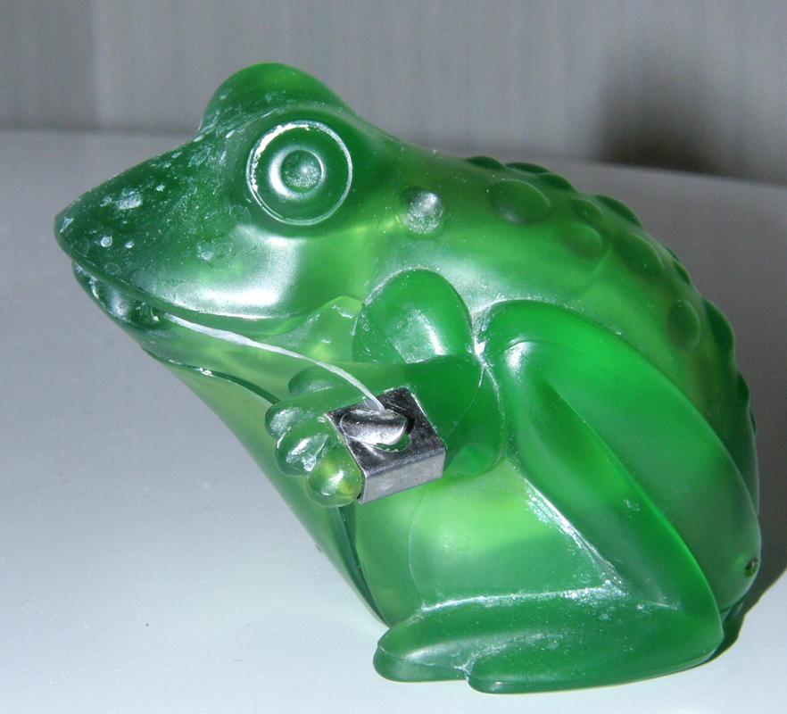 frog shaped dental floss dispenser