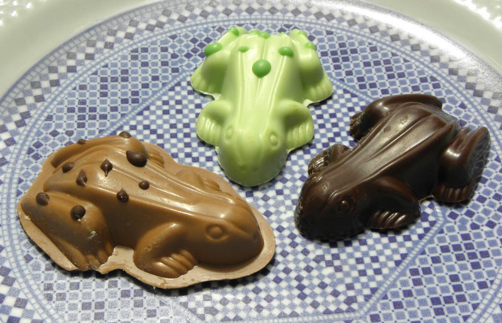 trio of chocolate frogs