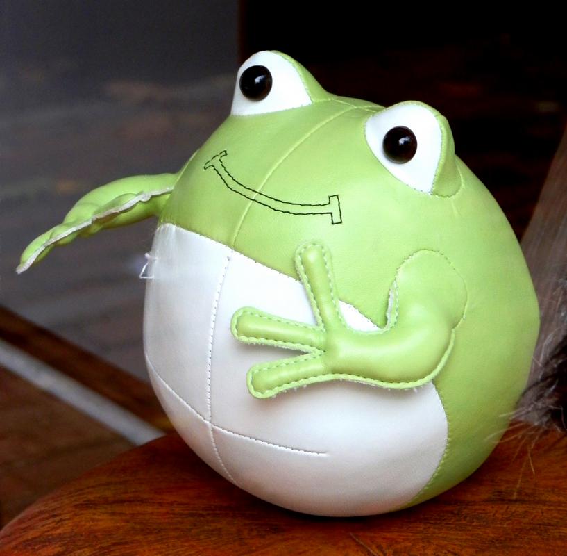 frog ball