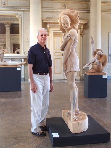 Fred visits the wooden sculpture of Nora on display in Pillnitz Castle at Dresden in Germany
