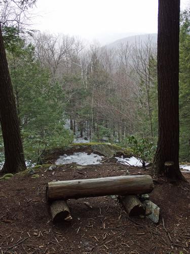 viewpoint bench on Bear Mountain in New Hampshire