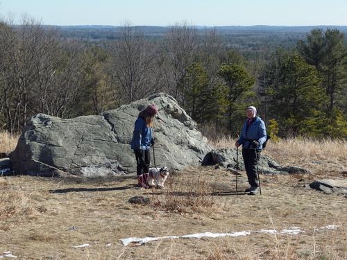 Elephant Rock at Boston Hill at North Andover in northeastern Massachusetts)