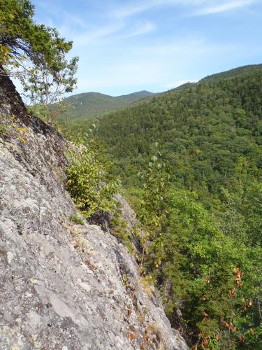 cliff on Cone Mountain in New Hampshire
