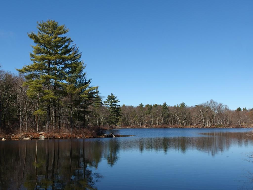 Fawn Lake in northeastern Massachusetts