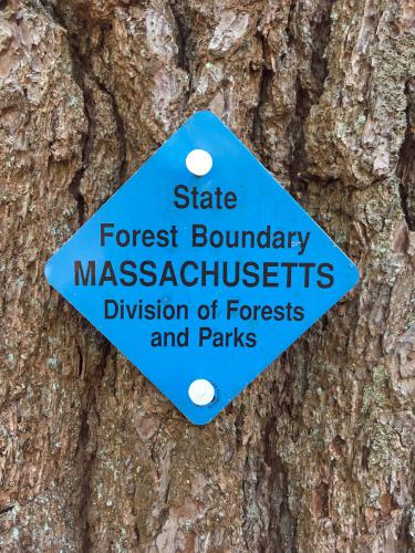 boundary sign at Gilson Hill in northeastern Massachusetts