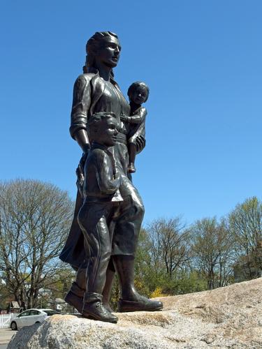 Fishermen's Wives Statue at Gloucester in northeastern Massachusetts