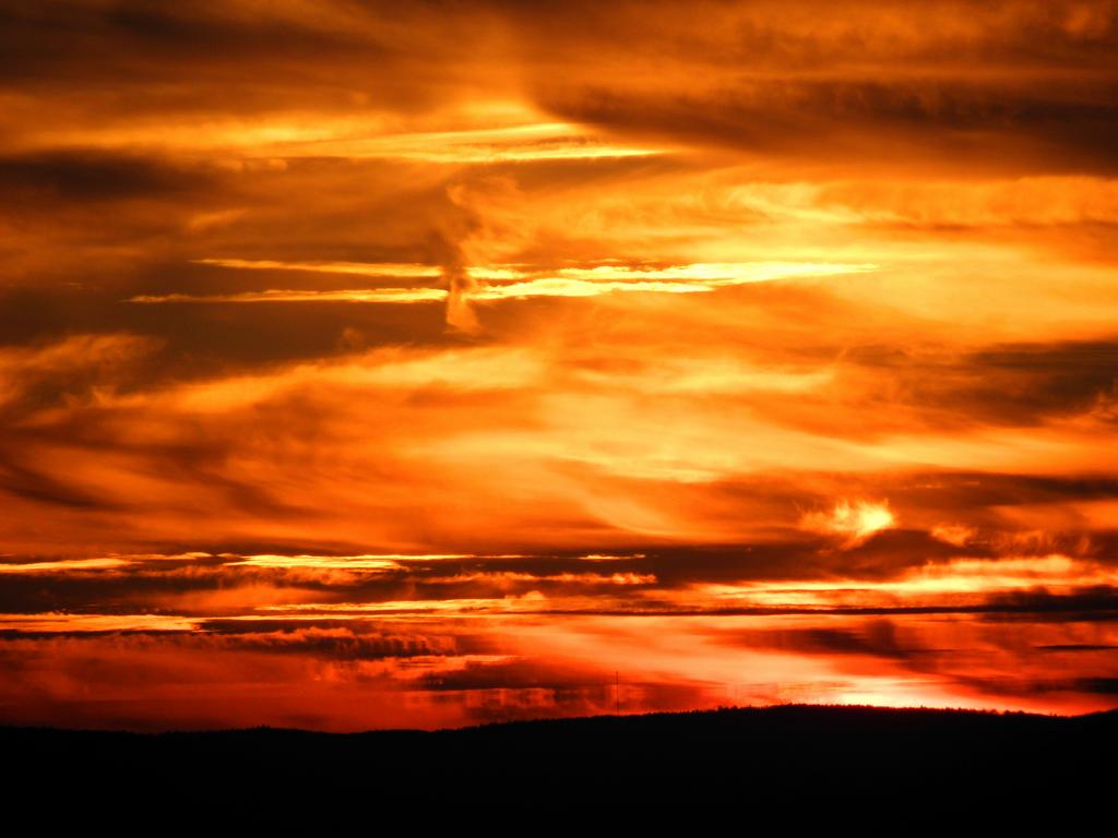 brimstone sunset as seen from Bog Mountain in New Hampshire