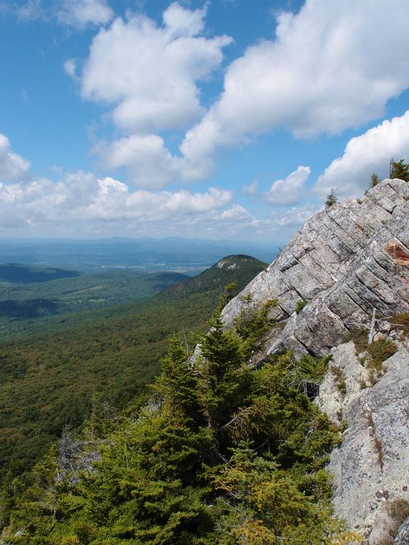 view toward Sugarloaf Mountain from the spine of The Hogsback in western New Hampshire