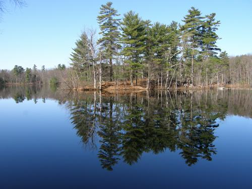 Dorrs Pond at Livingston Park in New Hampshire