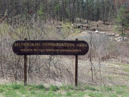 entrance to Musquash Conservation Area in Londonderry NH