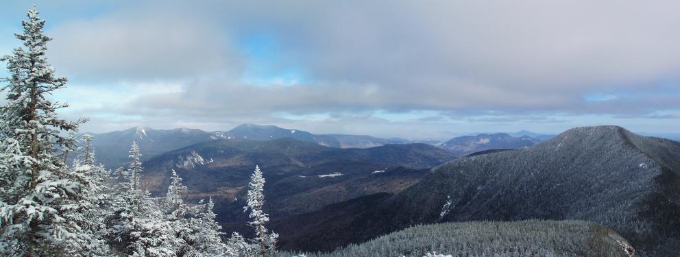panoramic winter view from Mount Osceola in New Hampshire