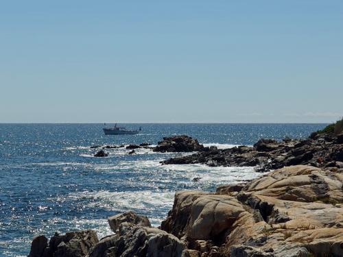 view south over rocky coast toward the Atlantic Ocean from Parsons Way at Kennebunkport in southern Maine