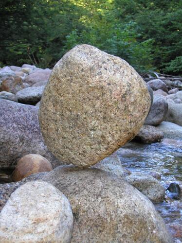 balancing rock at Downes Brook in New Hampshire