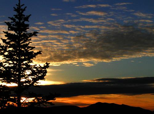 sunset on Mount Tremont in New Hampshire