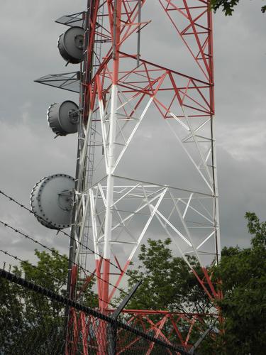 antennas on South Uncanoonuc Mountain in New Hampshire