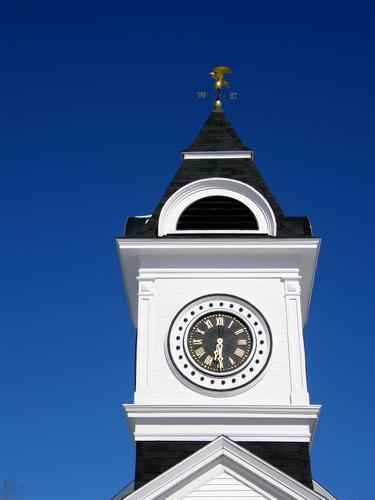 Emmons Clock Farm in Maine