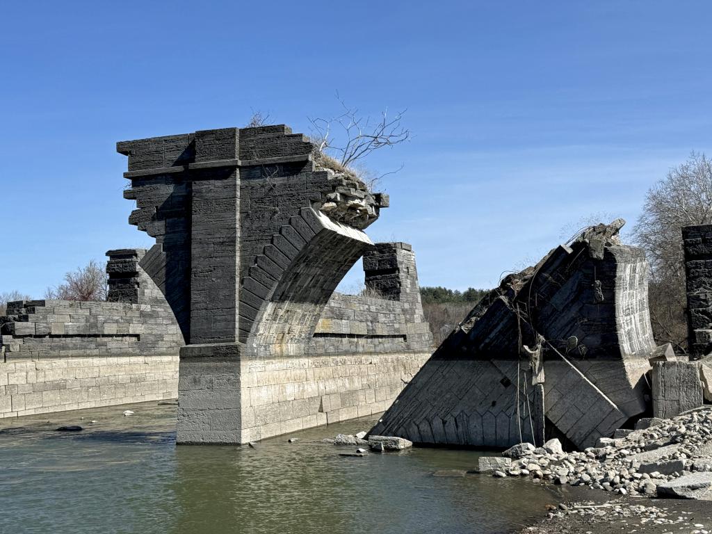 collapsed section of the Schoharie aqueduct in April on the Erie Canal tour near Amsterdam NY