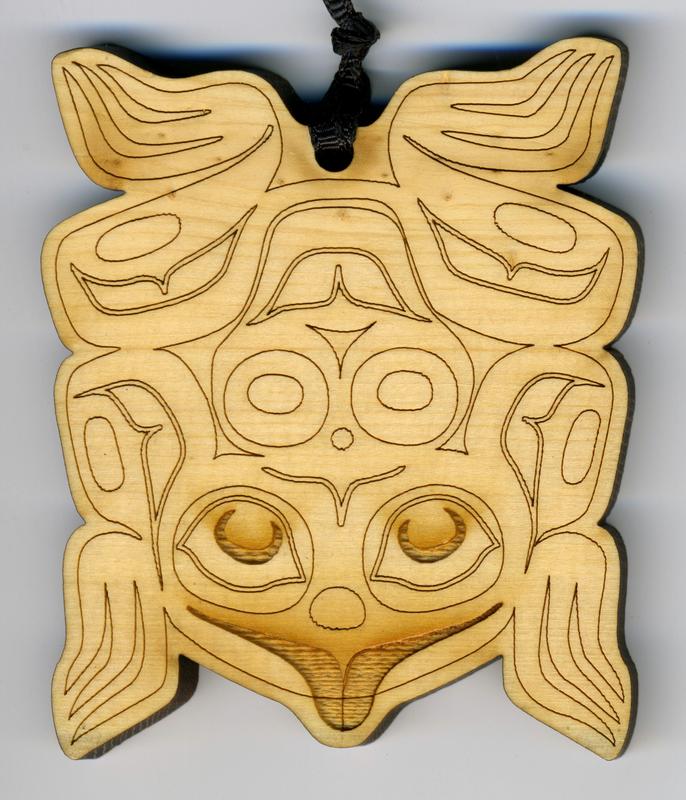wooden frog Christmas-tree ornament
