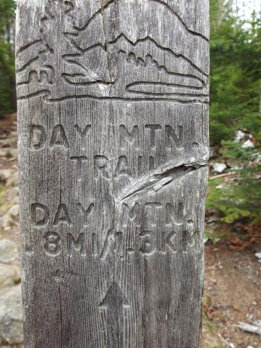 trail sign to Day Mountain at Acadia National Park in Maine