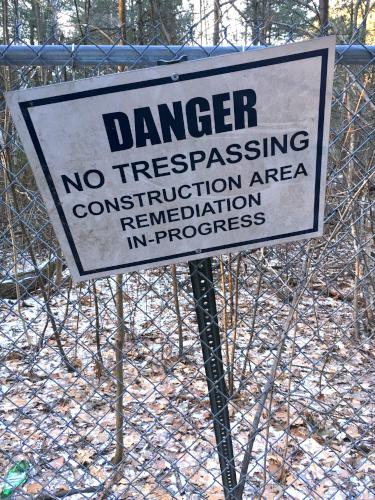 remediation sign at the north end of Greeley Park in New Hampshire